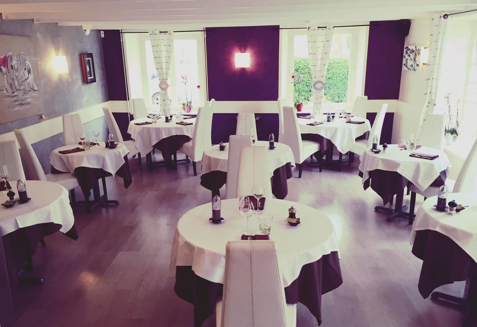Hotel Restaurant de la Marne Paimpol Eksteriør billede