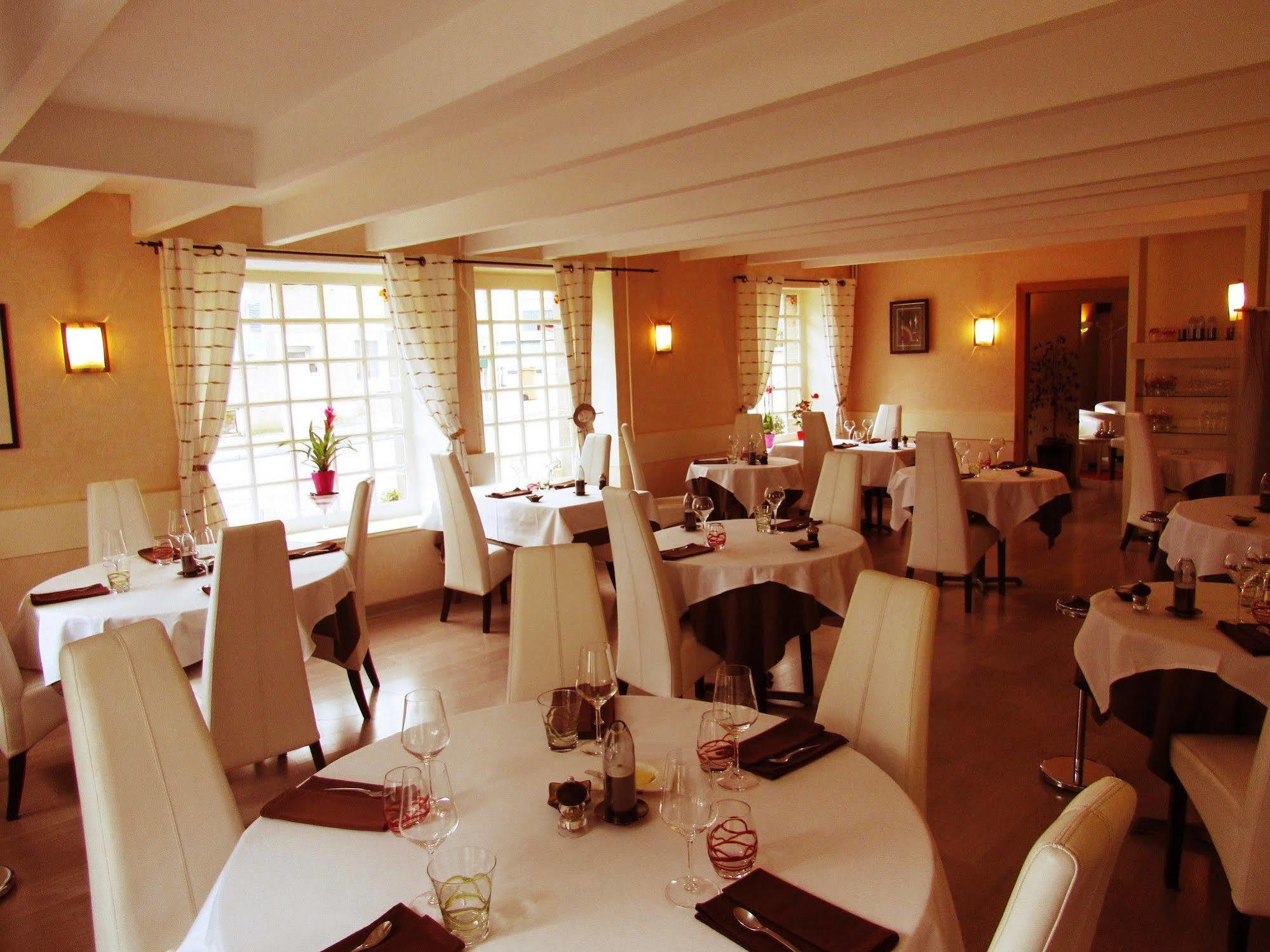 Hotel Restaurant de la Marne Paimpol Eksteriør billede